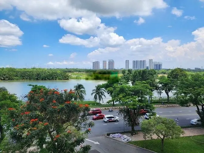 Bán căn hộ Mỹ Phát, Phú Mỹ Hưng lầu cao view thoáng giá tốt để ở