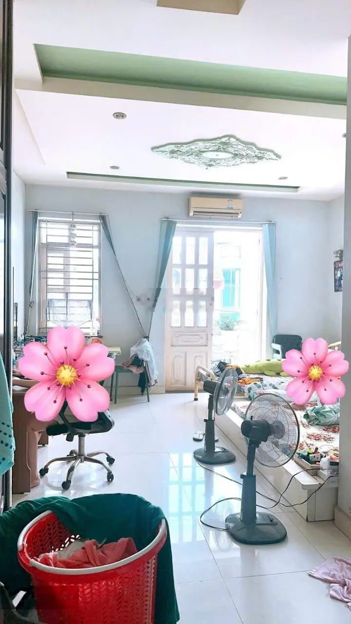 Bán nhà đẹp 4 tầng, xe hơi ngủ trong sân, Đường Kha Vạn Cân, Linh Tây, Thủ Đức,130m2, giá hơn 8 tỷ