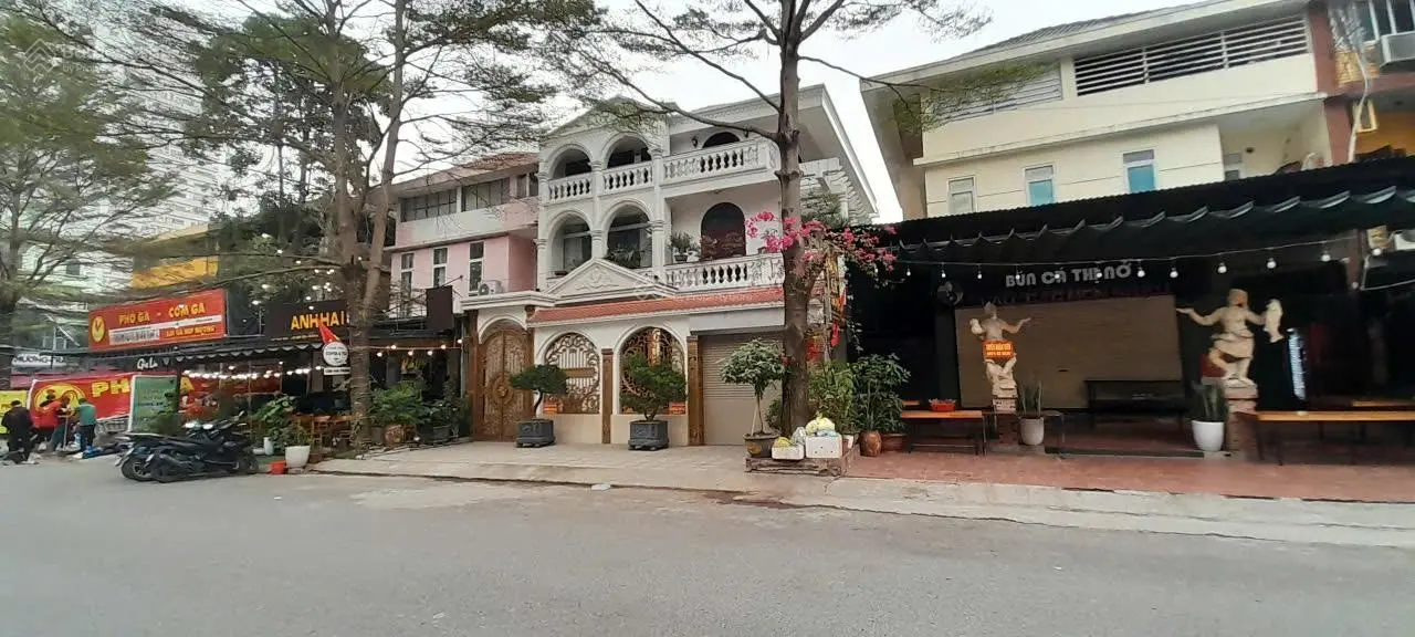 Biệt thự KĐT Văn Khê, La Khê, Hà Đông. 170m2, 3 tầng, trên 40 tỷ, ô tô, kinh doanh, full nội thất