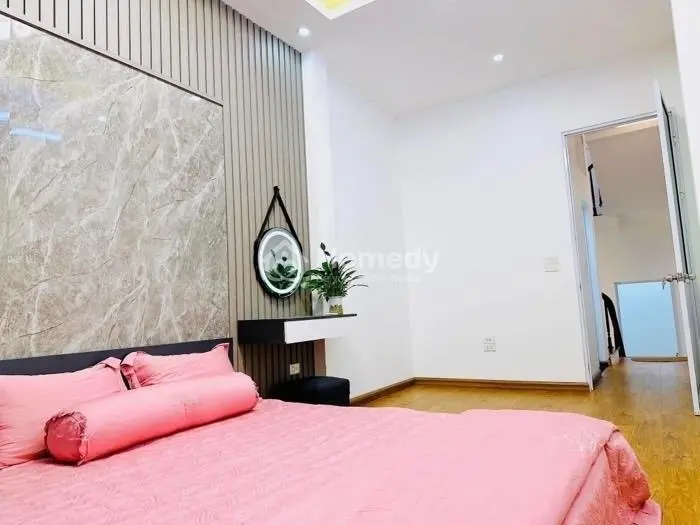 Nhà 45m2, 4 tầng, TK đẹp, cách mặt phố Tam Trinh 80m, 4,9 tỷ