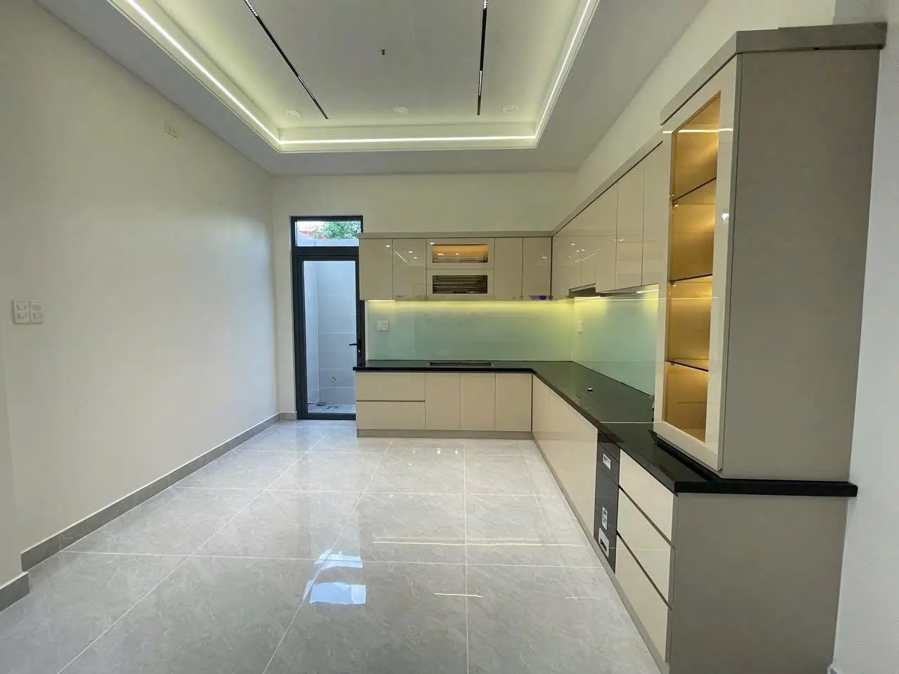 8,597 tỷ 56 nhà mới 4 tầng hiệp binh Phước thủ Đức gần vạn phúc