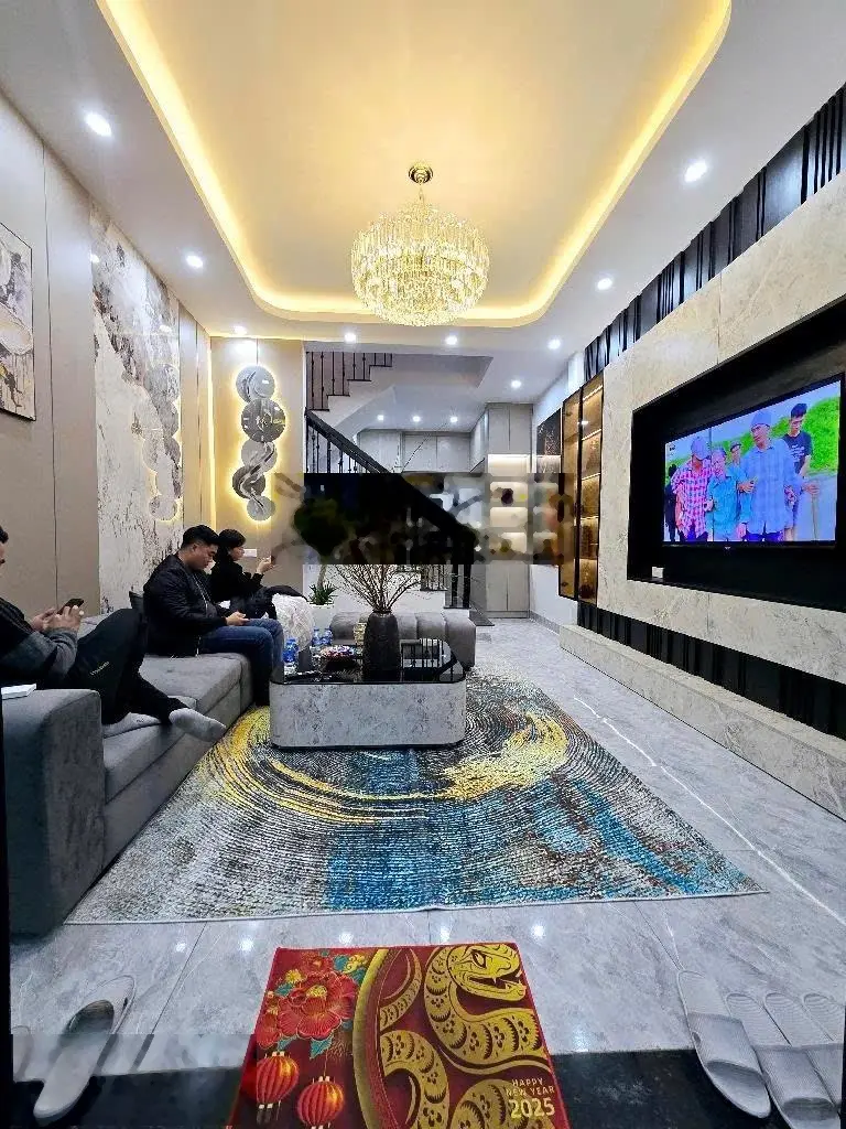 Bán nhà bùi xương trạch ngõ thông lô góc trước nhà rộng thoáng sổ nở hậu full nội thất ở ngay !!!