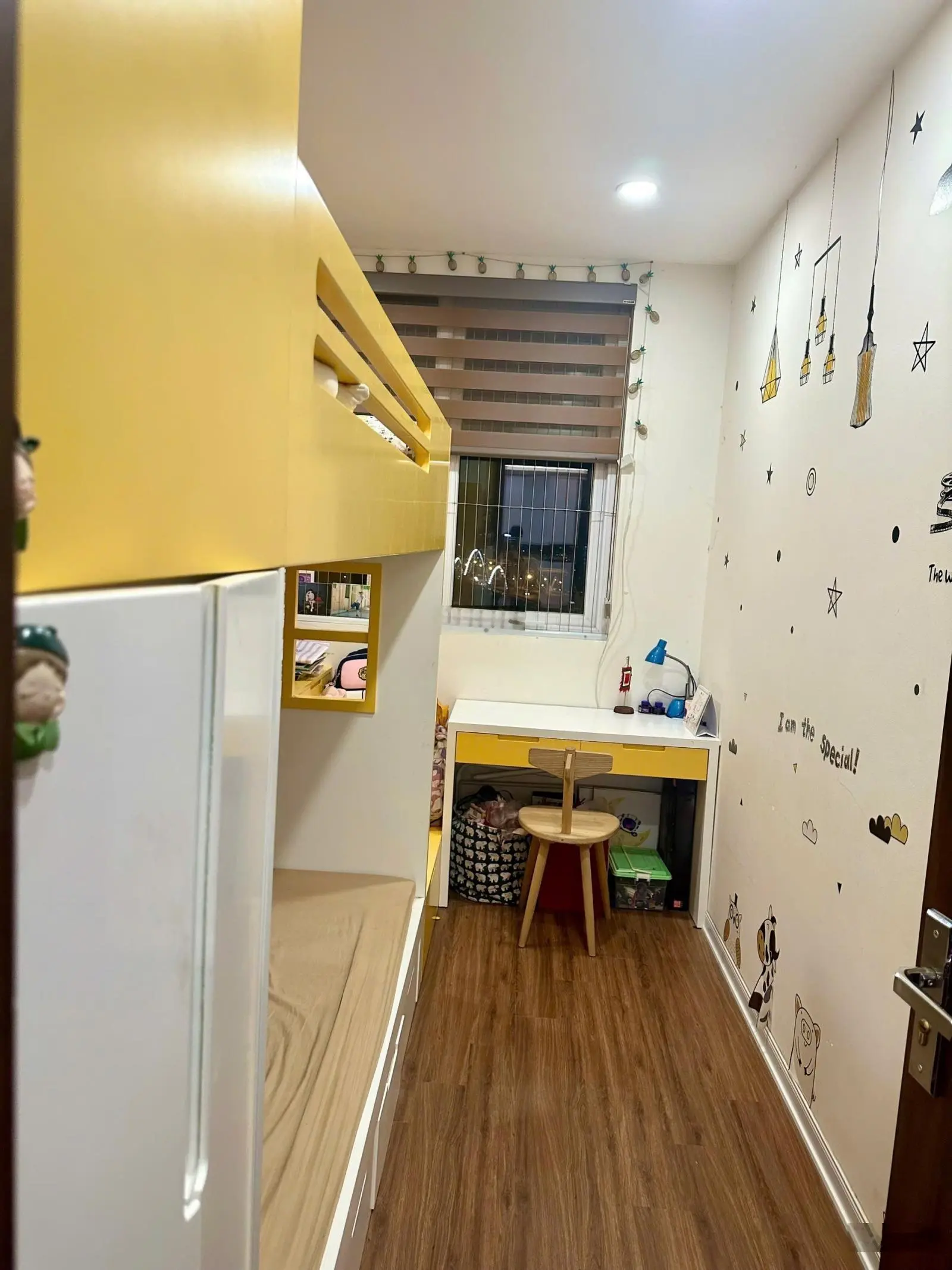Bán gấp căn hộ 2PN 73m2 full đồ để ở, giá 3,55 tỷ Liên hệ: 0352051199