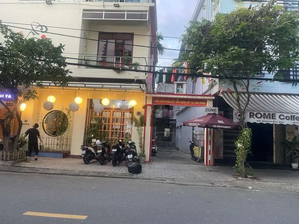 Nhà góc kiệt ô tô Hải Châu