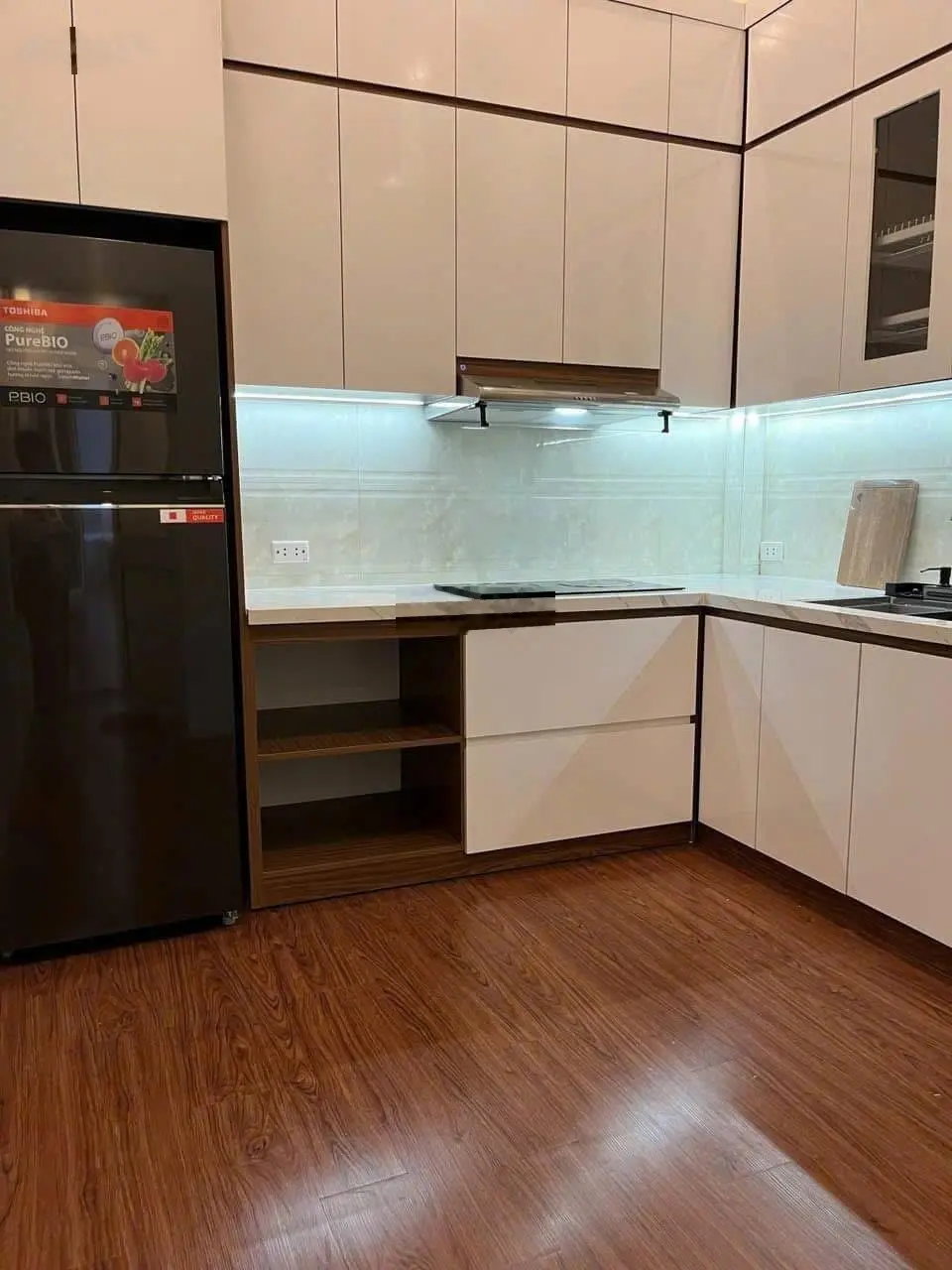Góc đội cấn dt50m x 4t nhà đẹp ở ngay dân xây sát phố hơn 8đ bãi xe 24/24 sát nhà