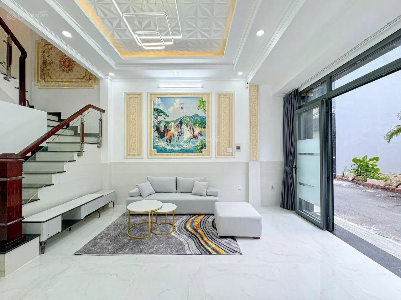 Bán nhà sổ riêng 50m2 đường xe hơi 71 đào tông nguyên tt nhà bè