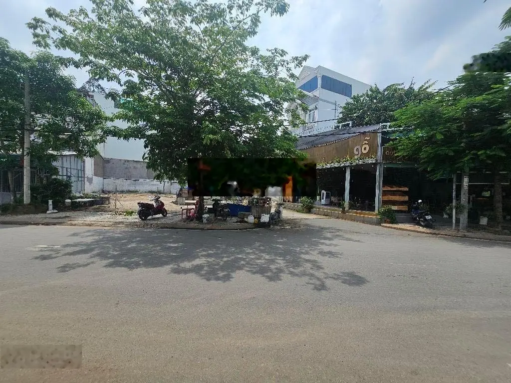 Bán Đất lô góc 2 mặt tiền Lê thị tám Nhà bè - 11x27 full thổ cư cạnh kdc phú Xuân siêu kinh doanh