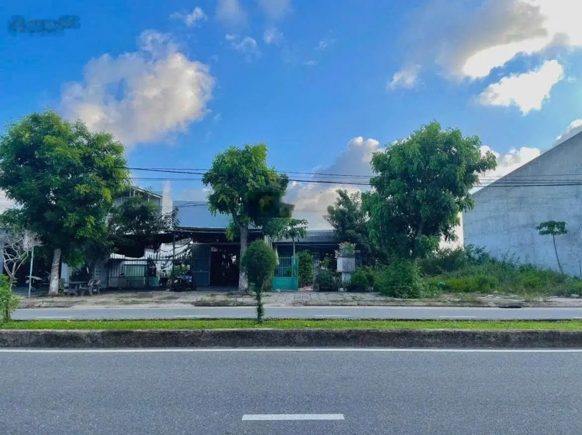 Cần bán lô đất ngay trạm thu phí Điện Bàn sẵn sổ - giáp ranh Đà Nẵng