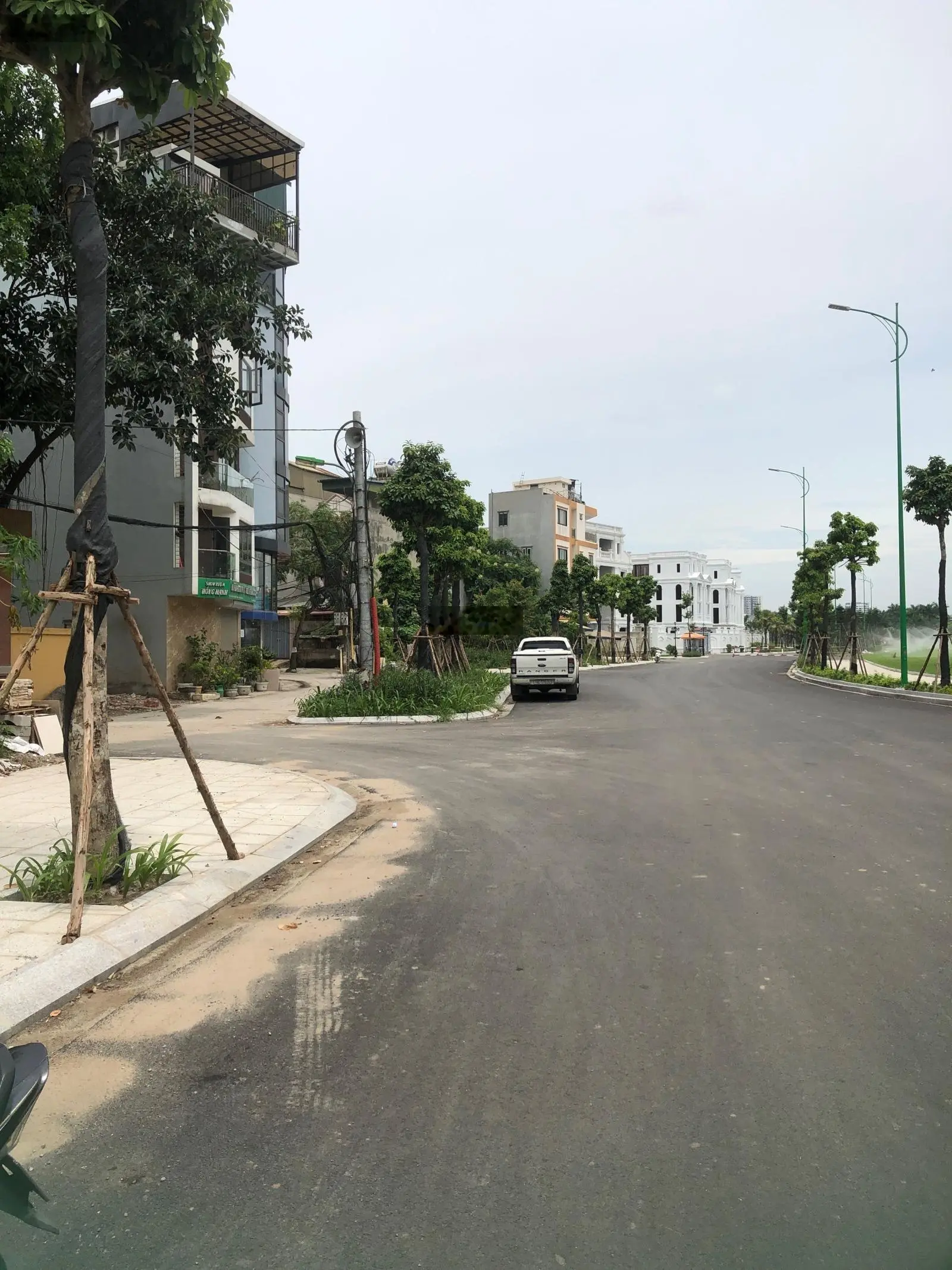 Bán nhà phân lô tại Tư Đình, Long Biên. Diện tích 55m2, giá 9,8 tỷ