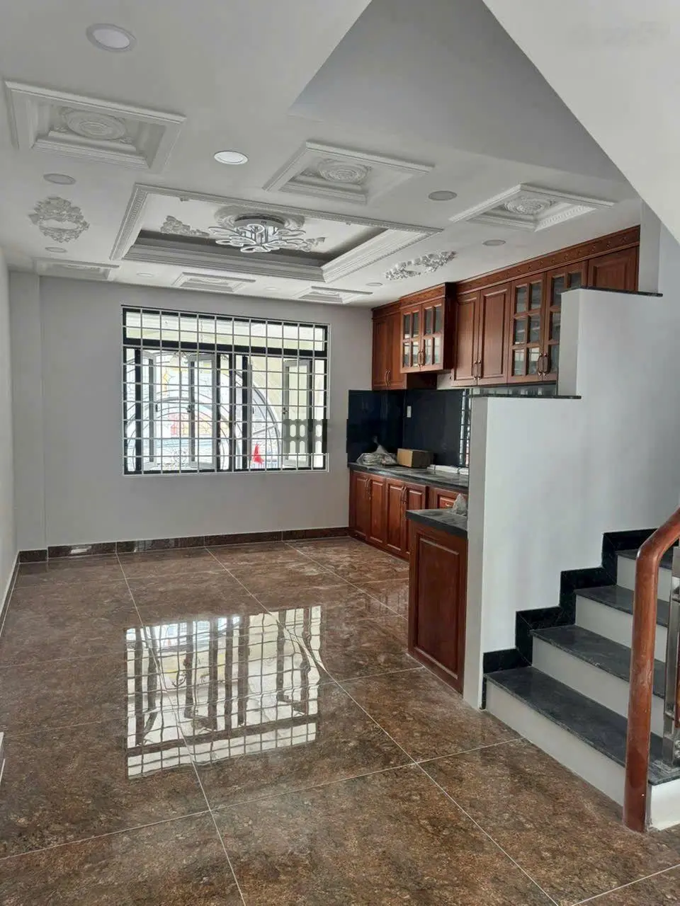 Bán nhà mặt tiền đường thông xe ôtô 2 chiều phường Bình Trưng Đông quận 2 tp thủ Đức