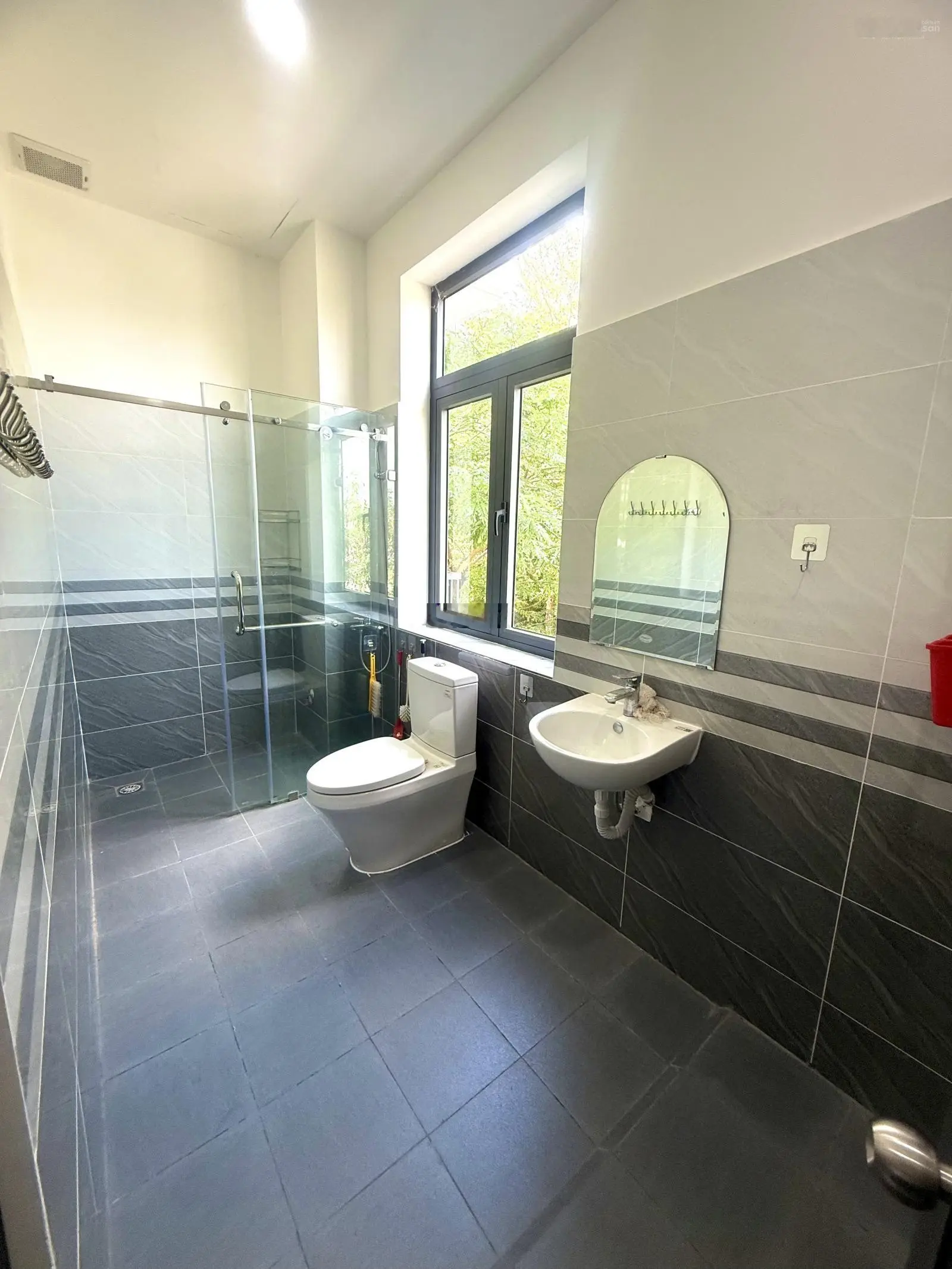 Căn góc 2 mặt tiền 4,58 tỷ rẻ - vị trí đẹp nhất khu Thắng Lợi Central Hill