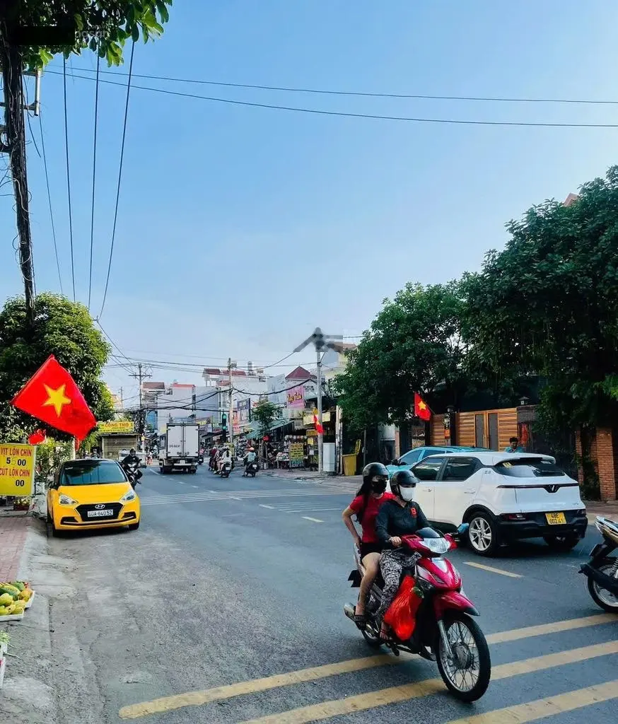 Nhà 1,5 tầng Mặt tiền đường TRẦN THỊ CỜ, phường THỚI AN, Q12, dt 127m2 (5mx26m), Đường 20m GIÁ 12Tỷ