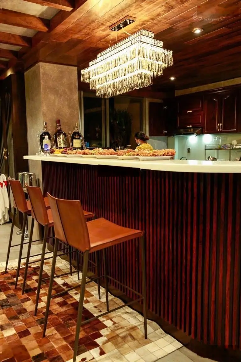 Đẳng cấp biệt thự vườn treo trên không: Penthouse Everich Quận 5 cần bán. 650m2 giá chỉ 36.8 tỷ TL