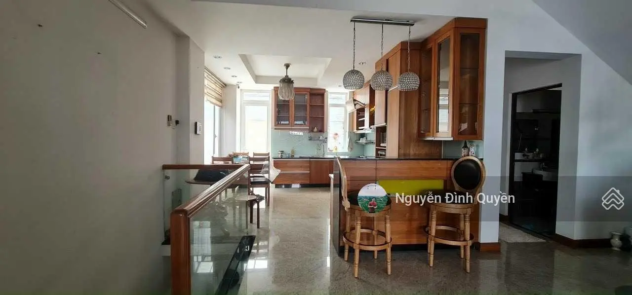 Biệt thự ngay công viên - hầm 3 lầu DT: 8 x 20m - đường Cao Đức Lân - Quận 2 - chỉ 31,5 tỷ