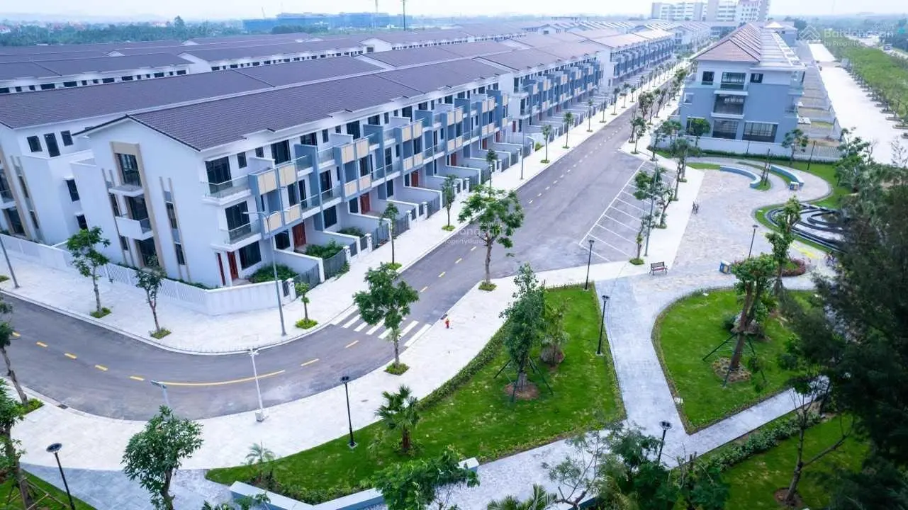 Bán nhà phố Bắc Sông Cấm 110m2 Sapphire Gem HP - Cạnh Trung Tâm Hành Chính mới - Chỉ 50 triệu/m2