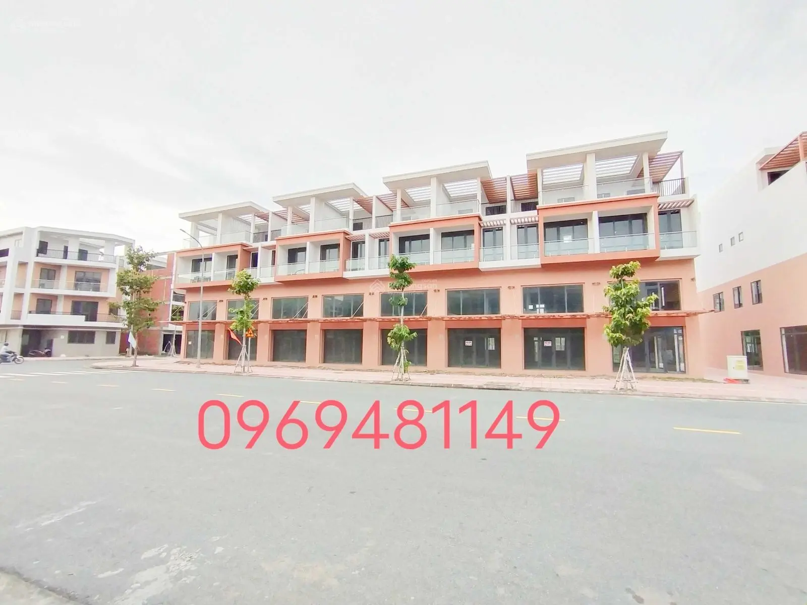 Nhà phố liền kề, phố thương mại, biệt thự