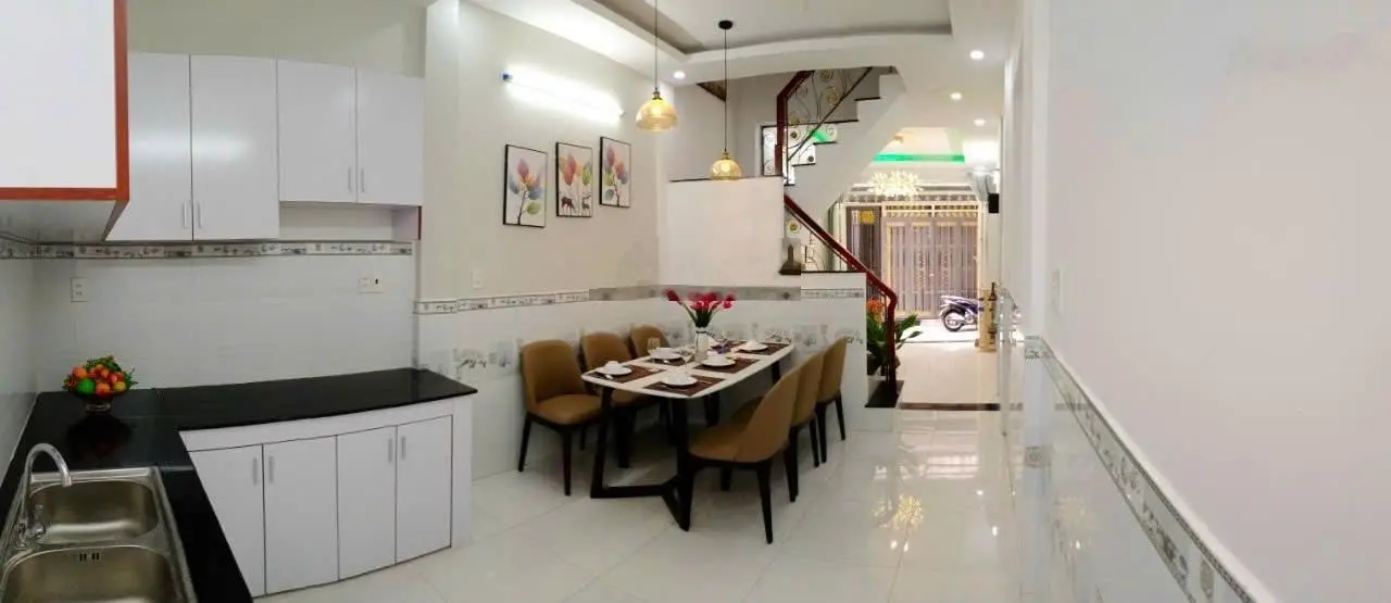 Nhanh thì còn khách ơi 1 trệt 2 lầu Q12 giá 1tỷ750, cách Gò Vấp 5 phút