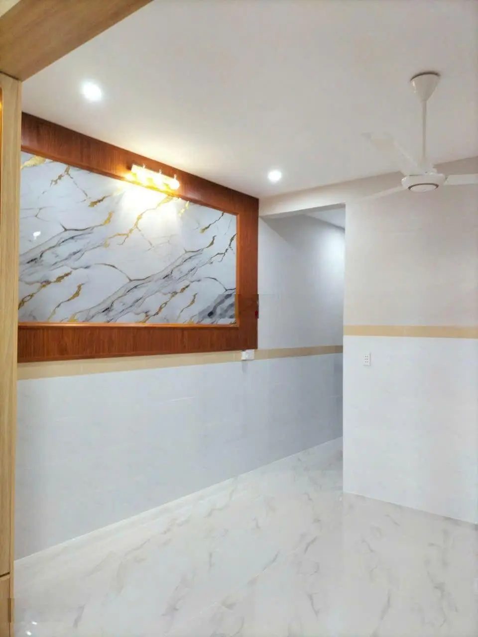 Chính chủ bán nhà trệt lầu điện máy Mỹ Hạnh 520tr bao công chứng