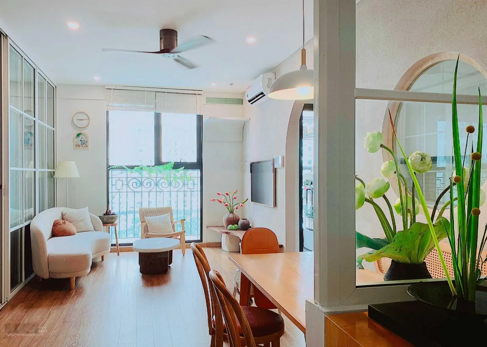 Chủ nhà tin tưởng gửi em Huế bán nhanh trong tháng căn 4N view thoáng tại CT8 The Emerald giá 8 tỷ