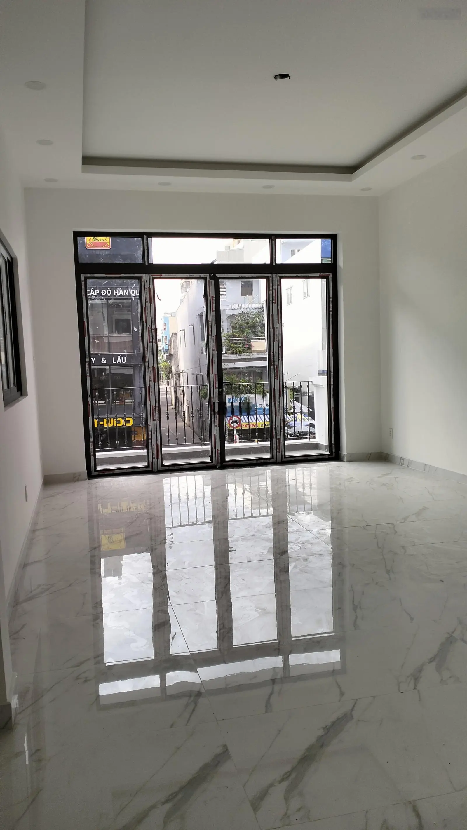 Bán nhà mặt phố tại P25 Bình Thạnh, giá tốt nhất chỉ 20,5 tỷ, 65m2