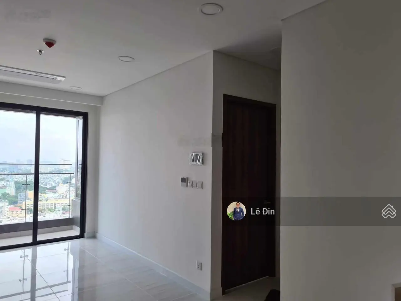 Căn 1PN 50m2 hoa hậu đẹp nhất Kingdom 101, view Quận 1 xem pháo hoa, giá 4.7 tỷ bao hết