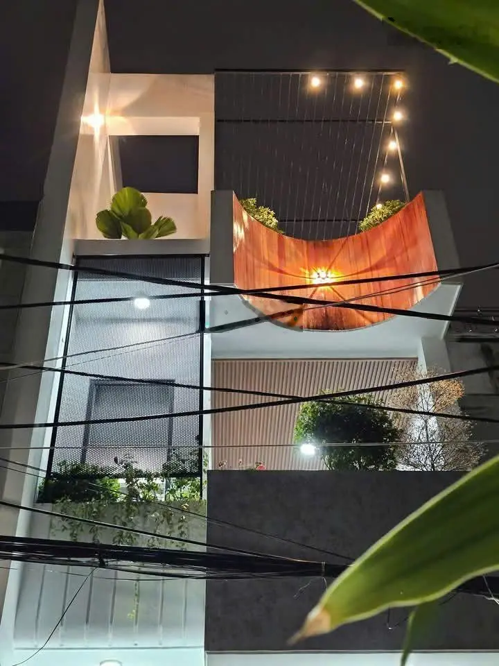 Định cư úc cần bán nhà bà hạt, quận 10-giá:3.2tỷ/76.8m2(4.8x16m). sổ sẵn. đang cho thuê 24 triệu