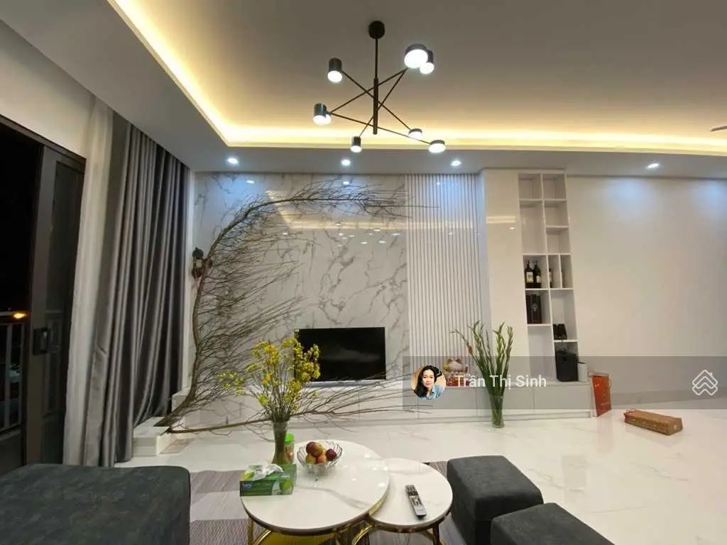 Mặt phố quận Long Biên, vỉa hè 7m, nhà đẹp 2 thoáng dòng tiền 20tr/th vừa ở vừa kinh doanh 96m2