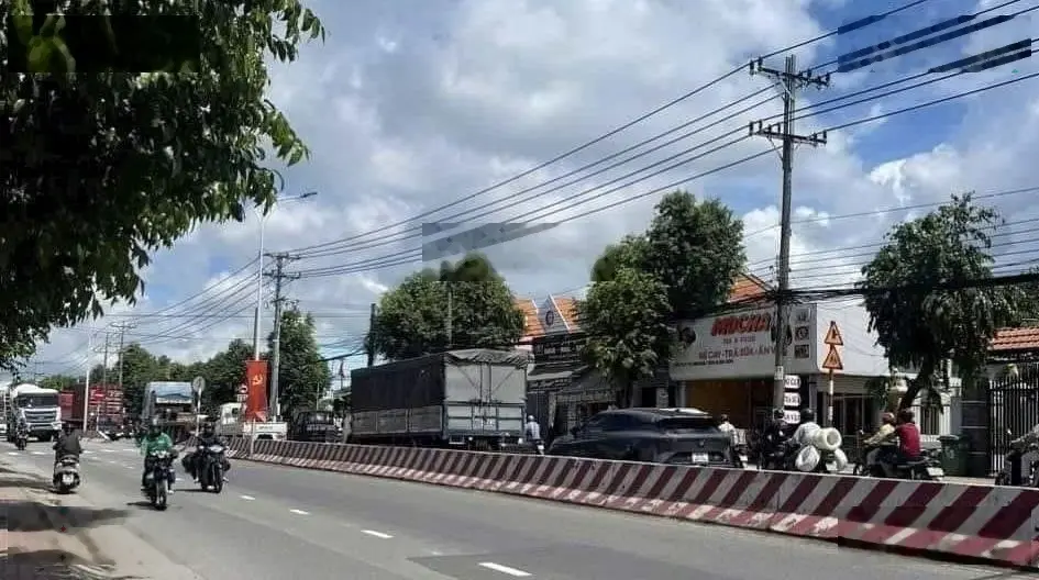 Bán đất mặt tiền đường dt743 Bình Chuẩn Thuận An