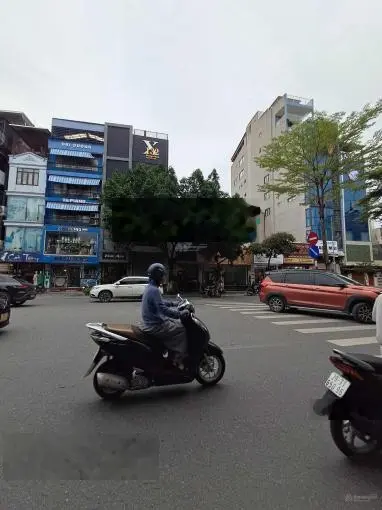 Bán nhà mặt phố Trường Chinh-Đống Đa kinh doanh siêu đỉnh ,ô tô dừng ngày đêm 45m2/5T/5.5mMT 23tỷ