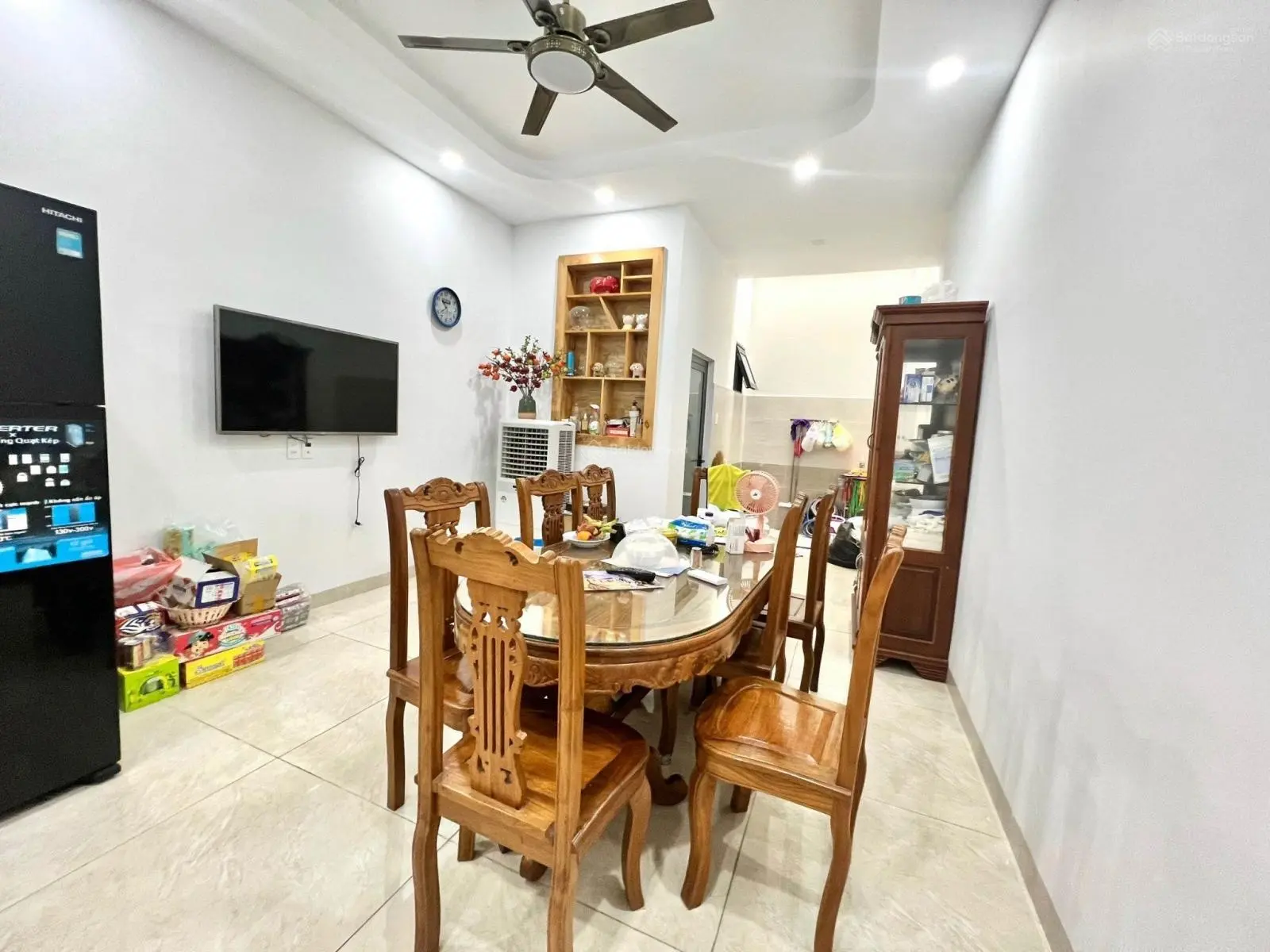 Bán nhà 4 tầng mặt tiền đường Hồng Bàng nội thất đẹp, có thang máy