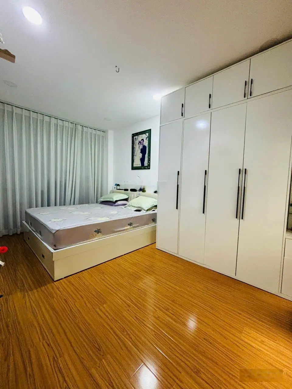 Chị chủ định cư bán gấp nhà 1 trệt 1 lửng mới xây, hoàn công 110m2 (4,5x 25m) nhựa 5m giá 4,6 tỷ
