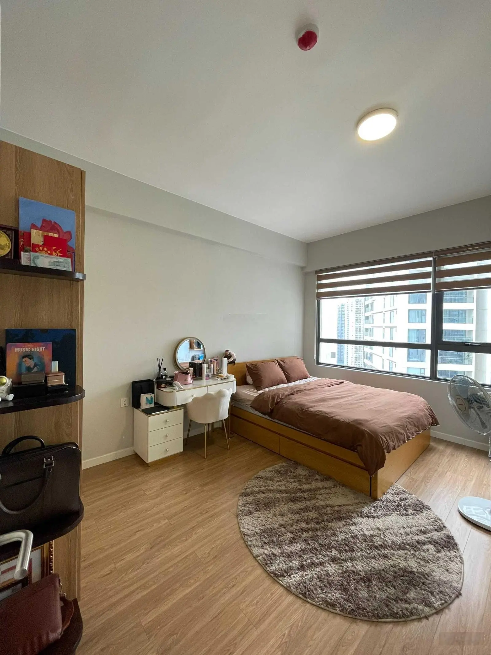 Cần tiền bán căn 1PN Masteri An Phú giá tốt. LH 0903 091 ***