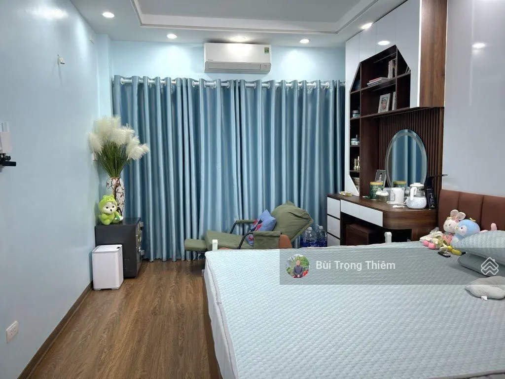 Bán nhà dân xây 6 tầng 4 phòng ngủ ở sài đồng, long biên ngõ thông full nội thất sổ đỏ chính chủ