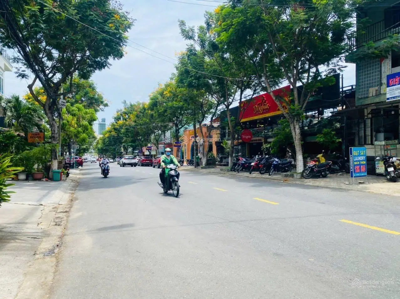 Bán lô đất đẹp 215m2 ngang 9,5m MT đường Đỗ Bá trục thông biển Mỹ Khê KD sầm uất