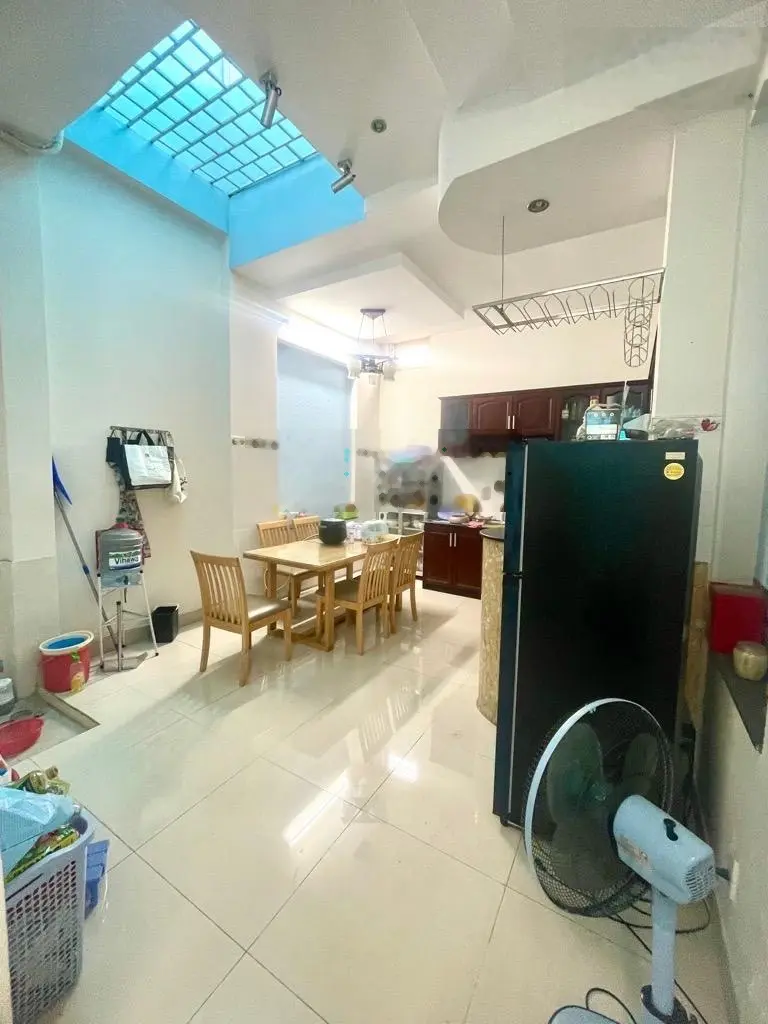 Gần Lotte Mart - Chỉ 6,9x Tỷ - 83m2 - 4 Tầng - Hẻm 6m trước nhà - Ở hoặc Cho Thuê