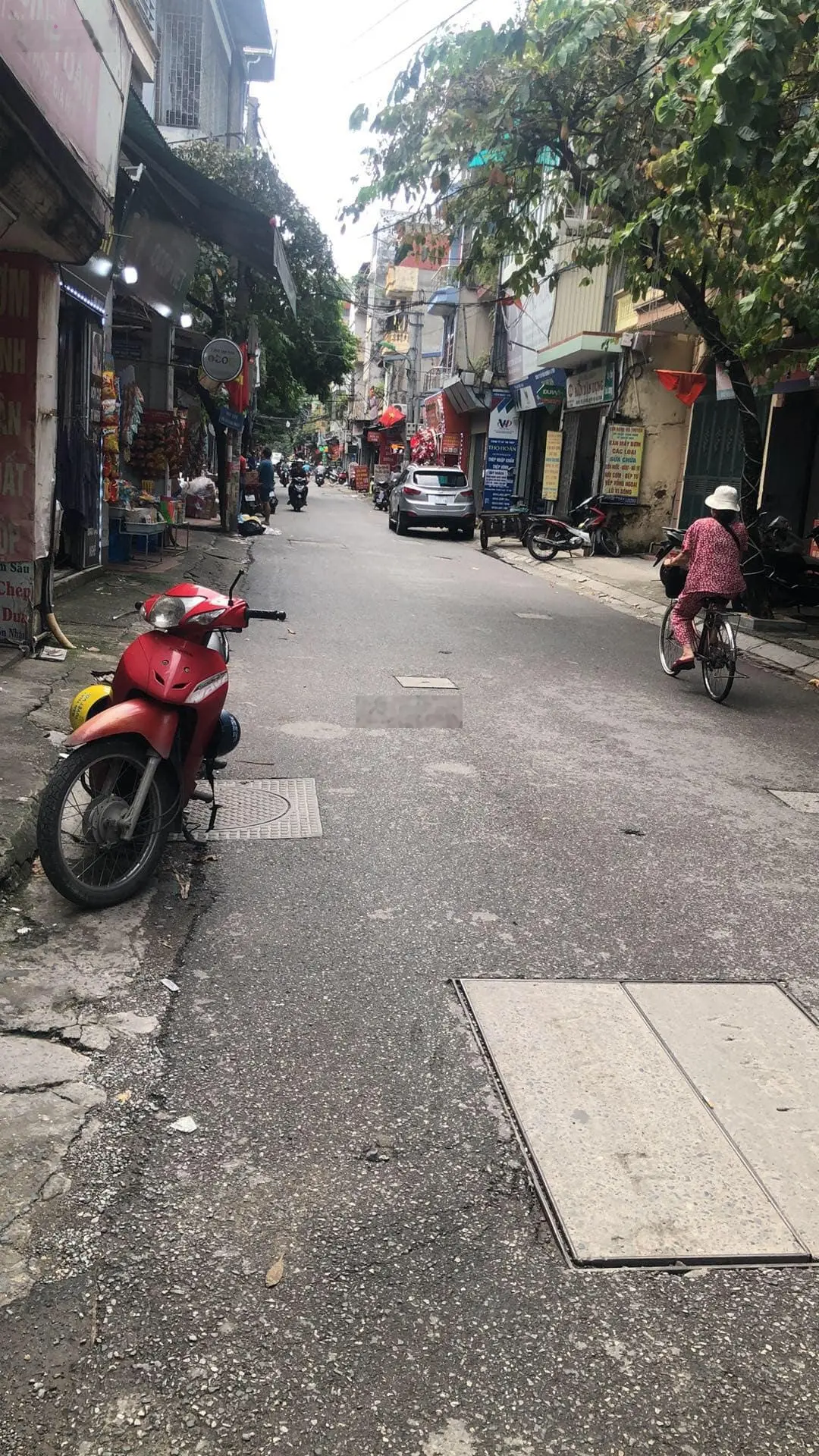 BÁN NHÀ MẶT PHỐ QUẬN THANH XUÂN(BXT) 70m 4tầng MT4.3m khu trungtâm KD sầmuất tiện ích bạtngàn 13 tỷ