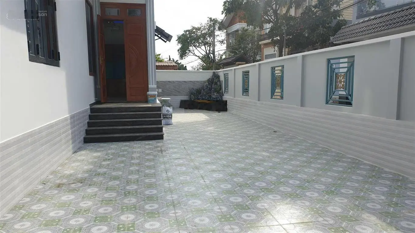 Bán nhà 1 lầu góc 2MT DT: 10 x 18m gần ngã 3 Ô Trác, Chợ Tân Hiệp