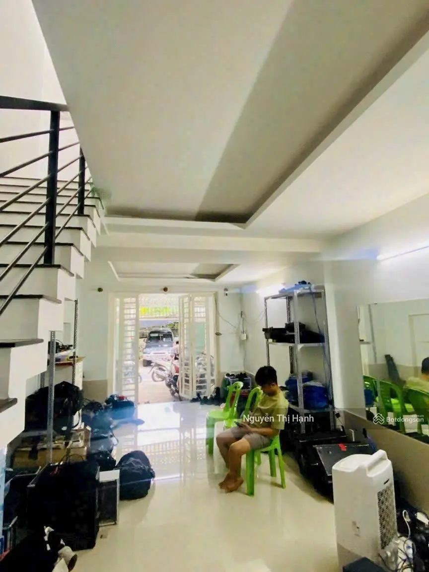 Nhà đẹp giá tốt ngay trung tâm Hiệp Bình Chánh, Thủ Đức, đường rộng, gần GigaMall, pháp lý chuẩn