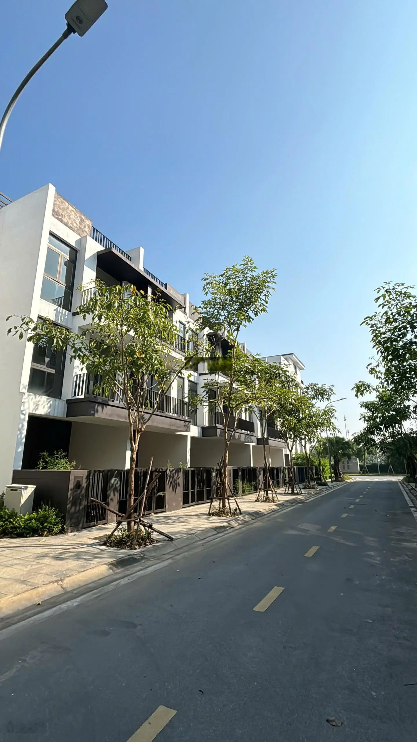 Hà Đô Charm Villas - Liền kề lô góc xẻ khe