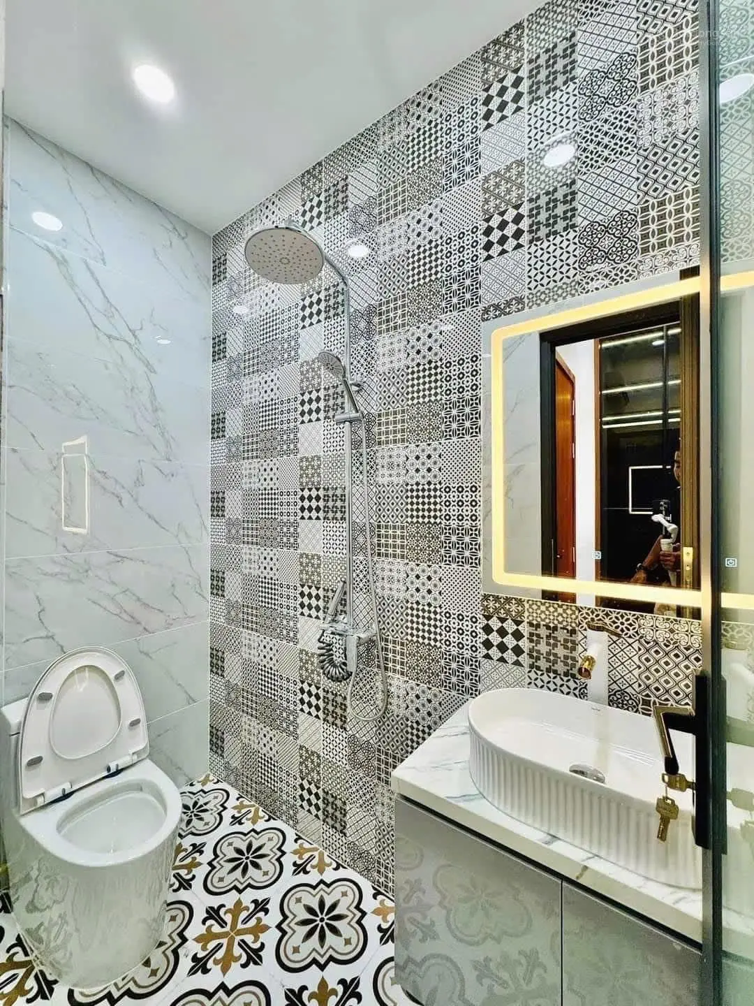 Cần bán nhà riêng 86m2, 2 tỷ 2 sổ hồng riêng Huỳnh Văn Luỹ, P. Phú Lợi, Thủ Dầu Một, Bình Dương