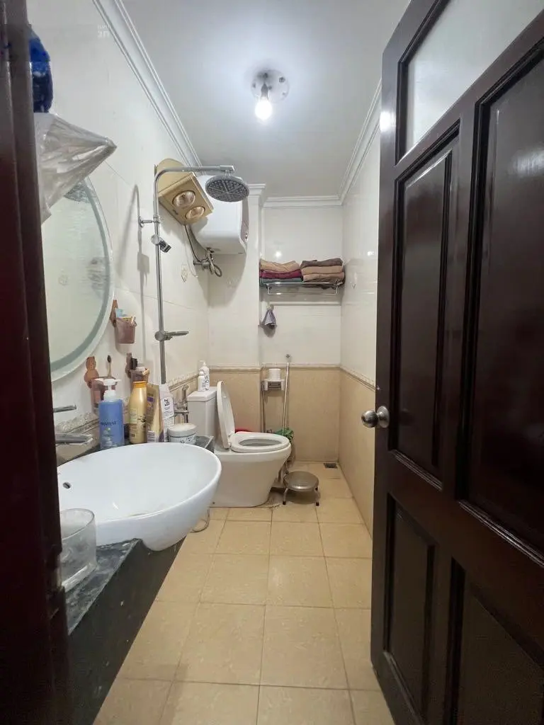 Bán nhà mặt phố Ngọc Hà, Ba Đình . Diện tích 45m2, 5 tầng, giá 25 tỷ