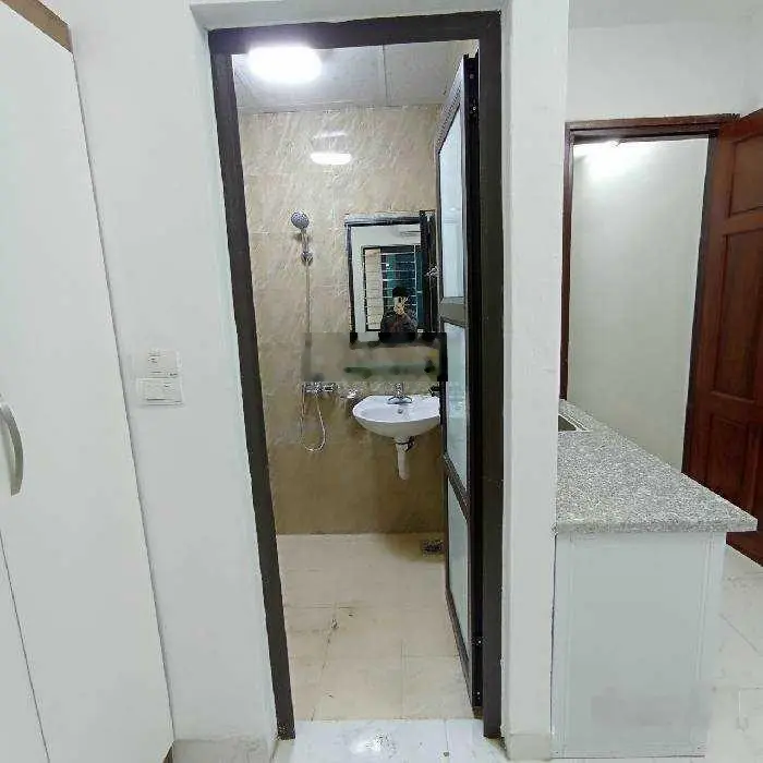 Bán căn CCMN Triều Khúc 52m2, 7T, MT 4m, 12 PN khép kín, thang máy, 60tr/tháng, lãi vốn cao