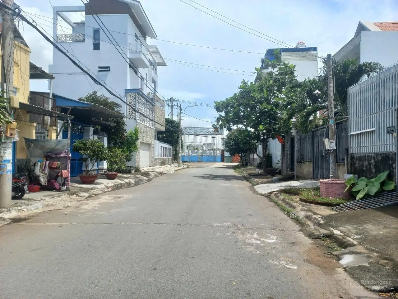 Nhà trọ 6*20m( 6 căn trọ), đường 12m, số 274 Nguyễn Văn Tạo Long Thới Nhà Bè, SHR 5,6 tỷ, giá TL