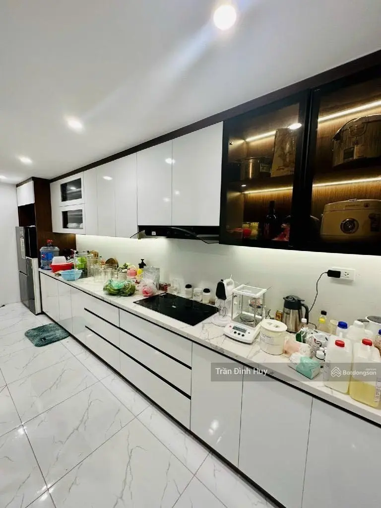 (Lô góc) biệt thự Mễ Trì. 4 tầng, thang máy - giá 37.9 tỷ - nhà mới tinh