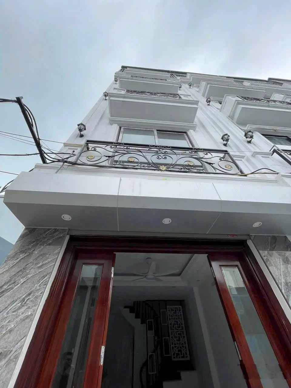 Bán nhà 34m2 tại Thạch Bàn, Long Biên, Hà Nội
