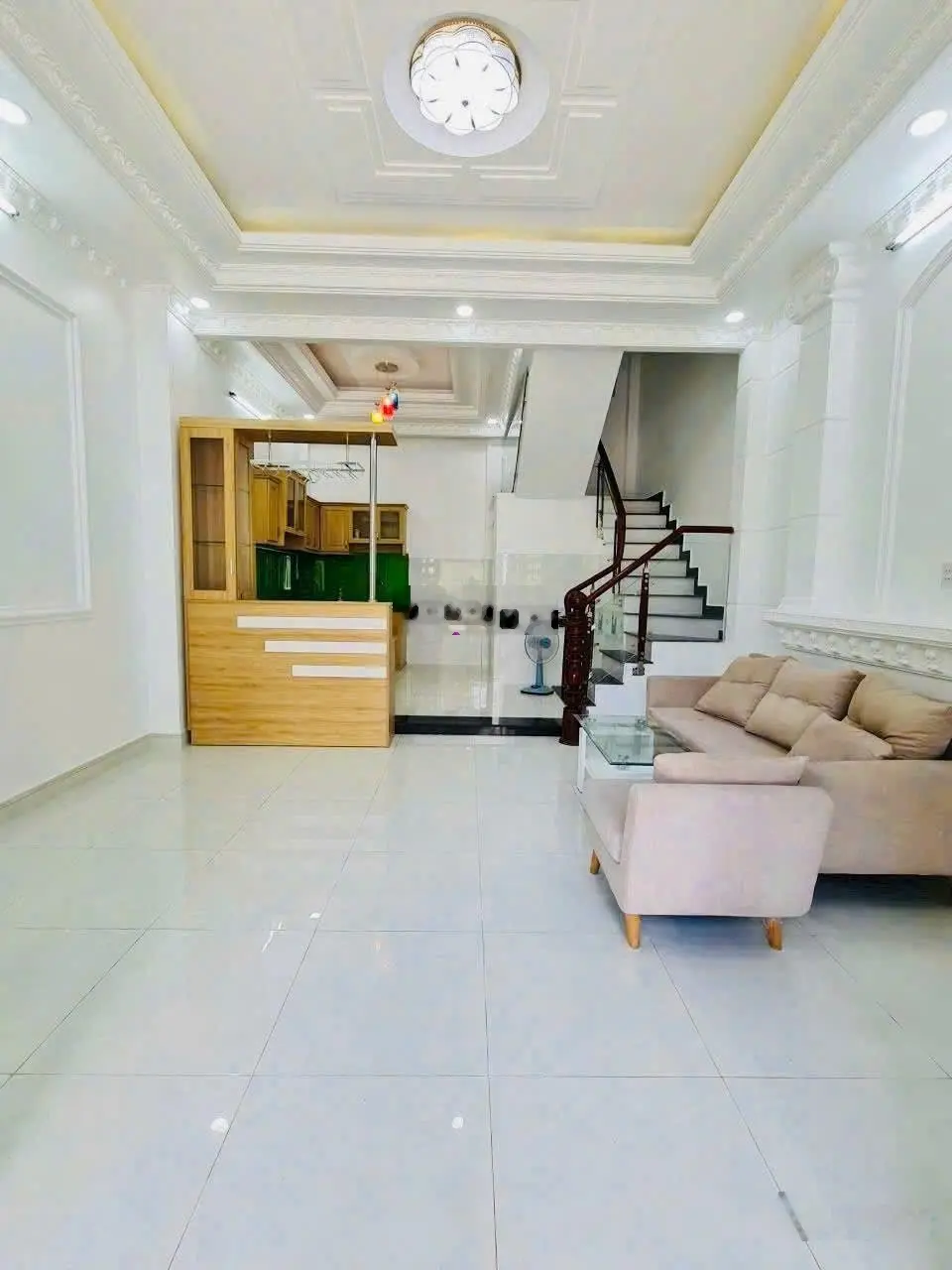 Bán nhà hẻm xe hơi 6m 2177 Huỳnh Tấn Phát, TT Nhà Bè. DT 5x10m 3 tầng. Giá 4.99 tỷ