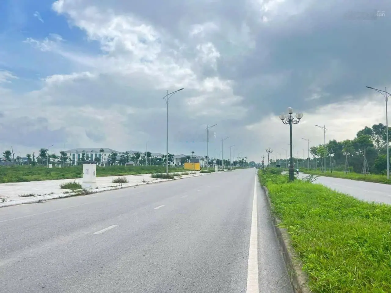 Bán lô đất mặt đường Trường Chinh, gần ngay ngã 6 Tp. Bắc Giang
