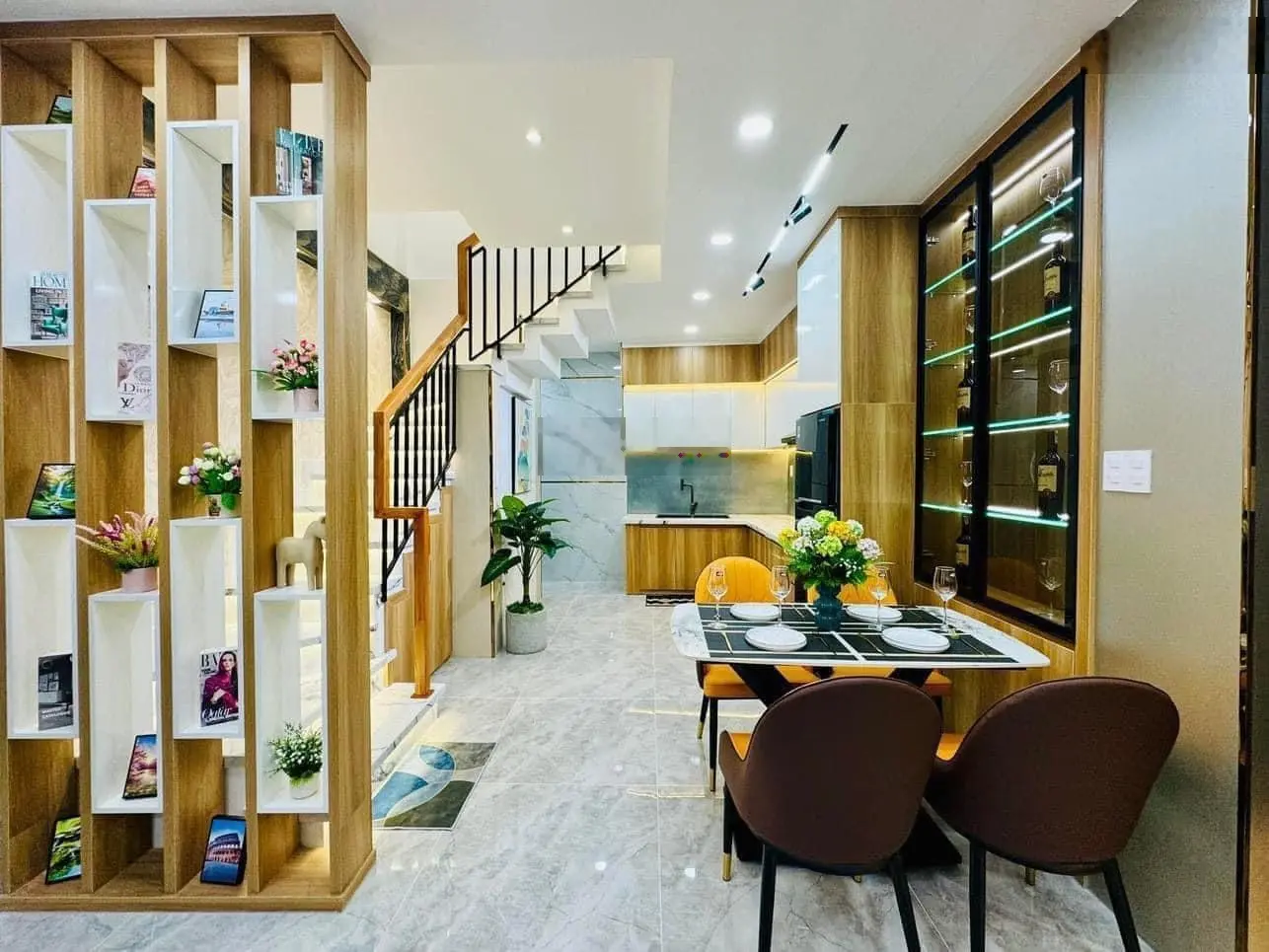 bán nhà vip phố Tây Sơn , kinh doanh tạo nguồn tiền đỉnh,ô tô đỗ cửa 50m2/5T/4.5mMT nhỉnh 8tỷ có TL