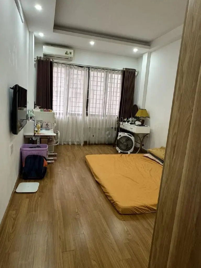 BÁN NHÀ MINH KHAI – DT 32M – GIÁ 4,85TỶ - TIỆN ÍCH BẠT NGÀN.