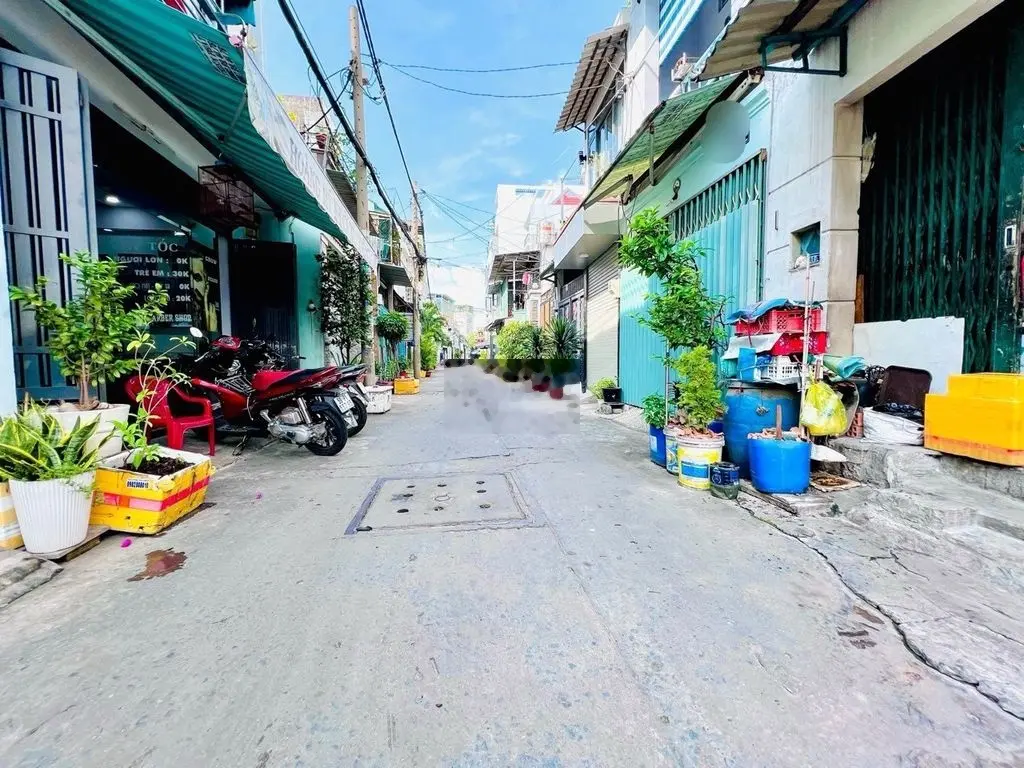 BÁN NHÀ HXH THÔNG PHƯỜNG HÒA THẠNH QUẬN TÂN PHÚ - 3TANG 3PN NHỈNH 7TY